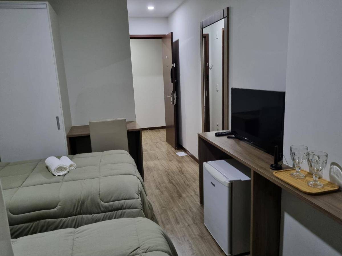 Via Premiere, Riocentro Apartahotel